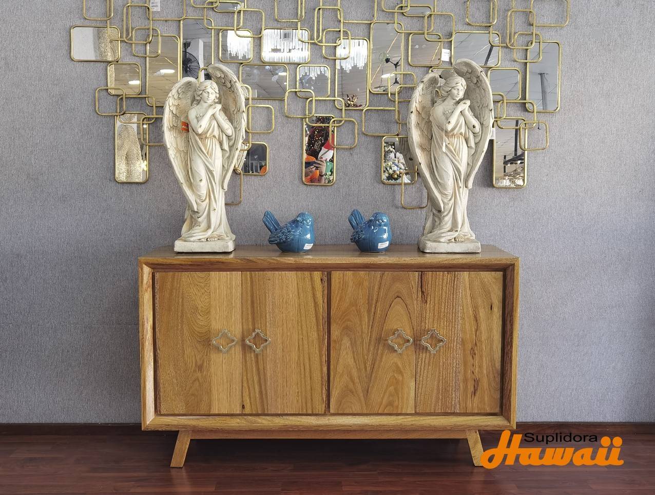 CREDENZA COLOR NATURAL 4PUERTAS 60 ROBLE BRASILEO MANUBRIO DE METAL